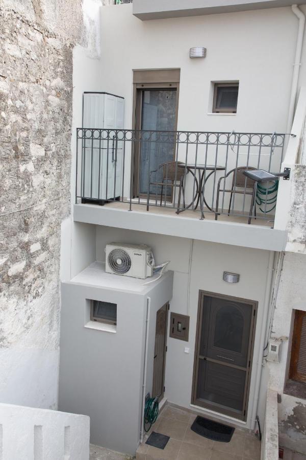 Apartment Lux Aprt In A Graphical Village