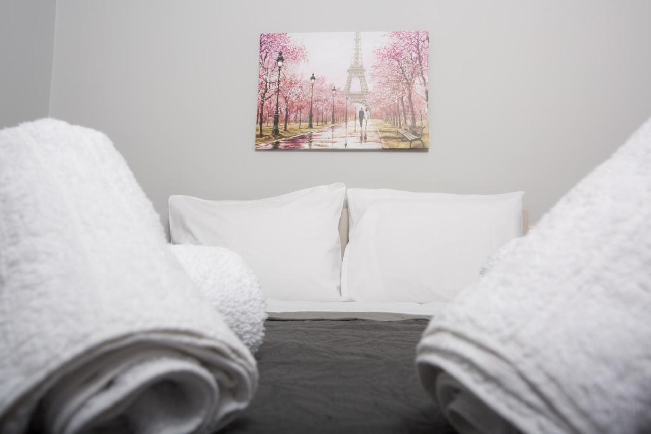 Lux Aprt In A Graphical Village Apartment